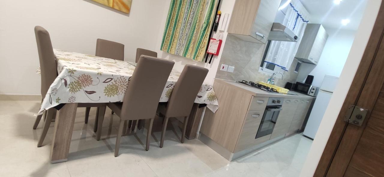 One Bed Room Apartment With Terrace Marsaskala Luaran gambar