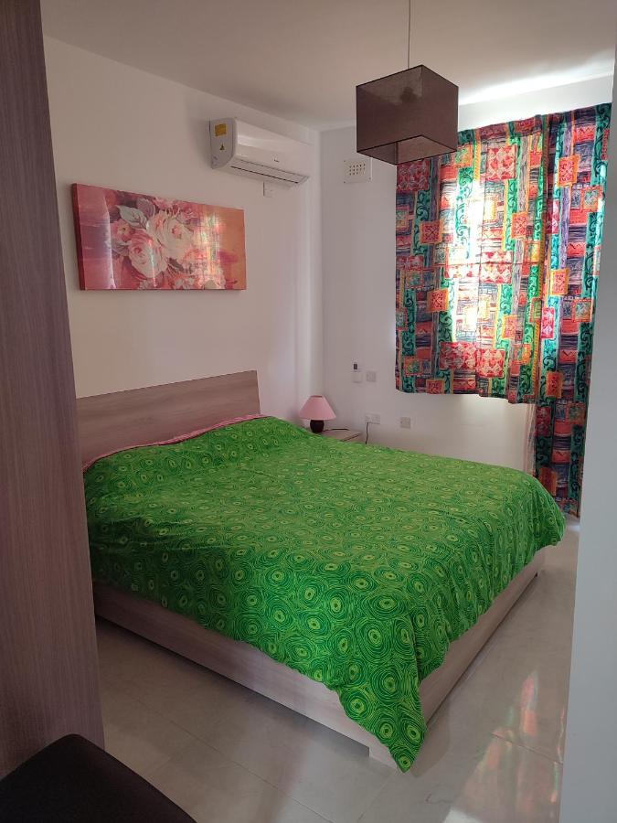 One Bed Room Apartment With Terrace Marsaskala Luaran gambar